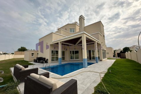4 bedrooms Villa in Doha, Qatar No. 58442 10