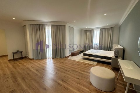4 bedrooms Villa in Doha, Qatar No. 58442 6