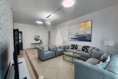 Appartement de 2 chambres à Al Nahyan Camp, UAE No. 42536 15
