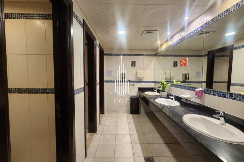 Appartement de 2 chambres à Al Nahyan Camp, UAE No. 42536 16