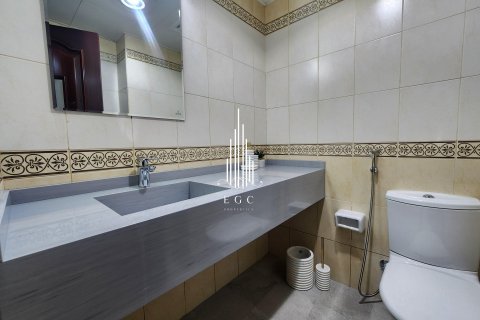 Appartement de 2 chambres à Al Nahyan Camp, UAE No. 42536 20