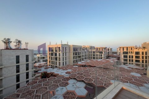4 bedrooms Apartment in Doha, Qatar No. 58207 10