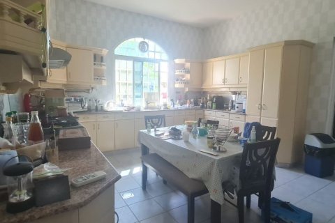 4 bedrooms Villa in Muscat, Oman No. 54320 6