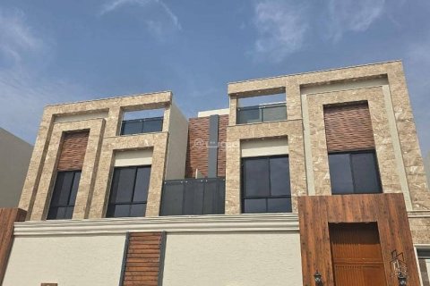 5 bedrooms Villa in Riyadh, Saudi Arabia No. 59913