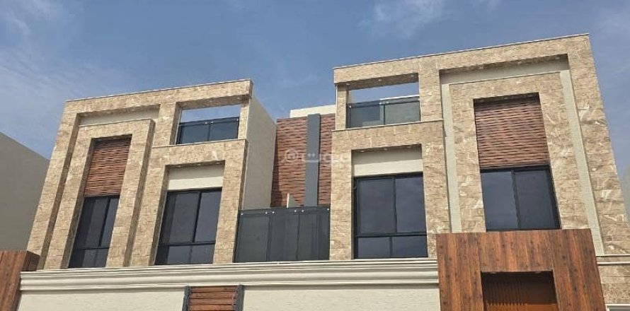 5 bedrooms Villa in Riyadh, Saudi Arabia No. 59913