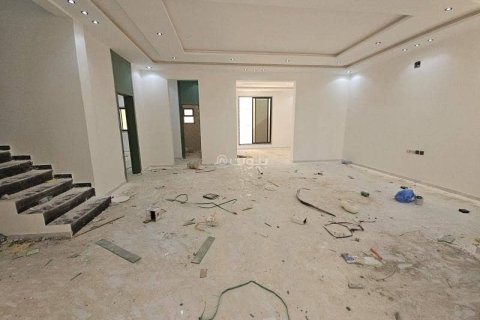 6 bedrooms Apartment in Riyadh, Saudi Arabia No. 59910 8