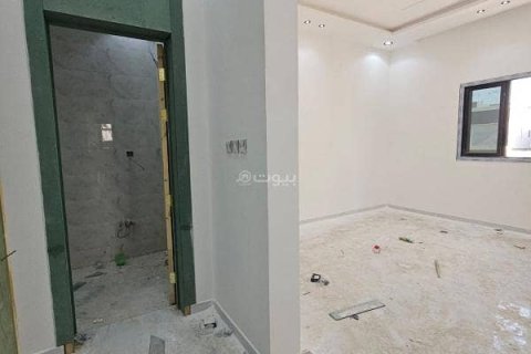 6 bedrooms Apartment in Riyadh, Saudi Arabia No. 59910 11