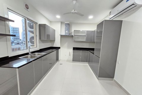 4 bedrooms Apartment in Al Hidd, Bahrain No. 59746 4
