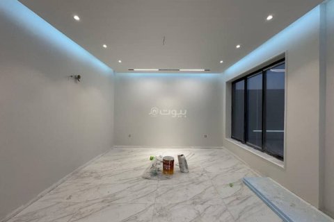 5 bedrooms Villa in Khobar, Saudi Arabia No. 60029 13