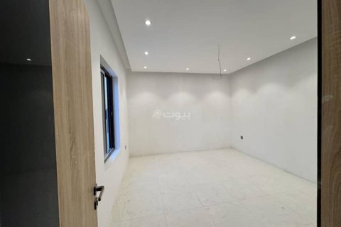 5 bedrooms Villa in Khobar, Saudi Arabia No. 60029 26