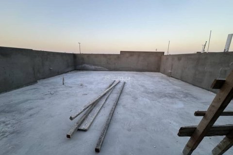 5 bedrooms Villa in Khobar, Saudi Arabia No. 60029 27