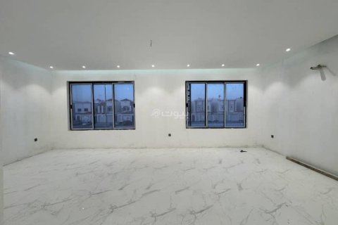 5 bedrooms Villa in Khobar, Saudi Arabia No. 60029 22