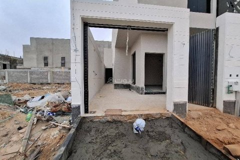 5 bedrooms Apartment in Riyadh, Saudi Arabia No. 60026