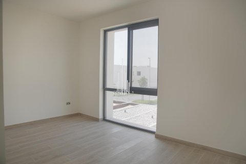 3 bedrooms Townhouse on the Yas Island, UAE No. 36760 9