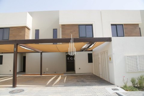 3 bedrooms Townhouse on the Yas Island, UAE No. 36760 8