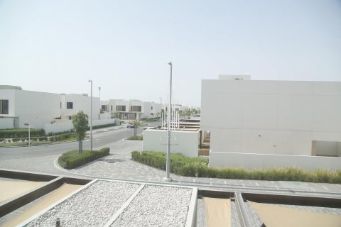 3 bedrooms Townhouse on the Yas Island, UAE No. 36760 3