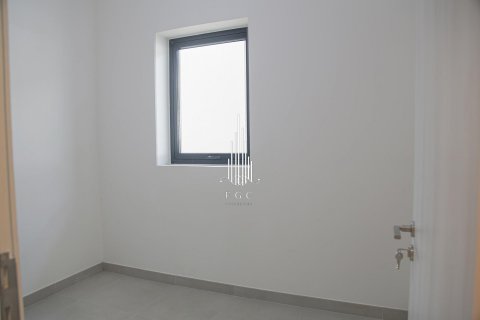 3 bedrooms Townhouse on the Yas Island, UAE No. 36760 10
