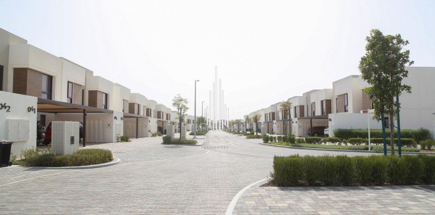 3 bedrooms Townhouse on the Yas Island, UAE No. 36760