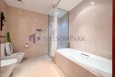 2 bedrooms Apartment in Doha, Qatar No. 60812 12