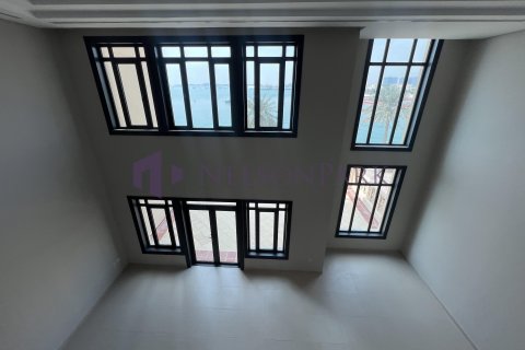 5 bedrooms Townhouse in Doha, Qatar No. 60813 21