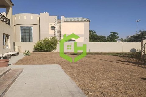 Villa de 5 chambres à Living Legends, UAE No. 55291 9