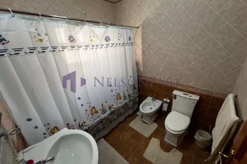 Villa de 5 dormitorios en Doha, Qatar No. 56815 11