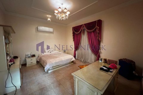 Villa de 5 dormitorios en Doha, Qatar No. 56815 26