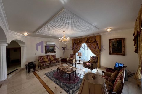 Villa de 5 dormitorios en Doha, Qatar No. 56815 6