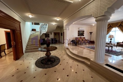 Villa de 5 dormitorios en Doha, Qatar No. 56815 5