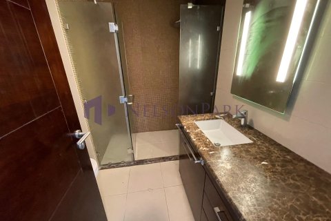 Apartment de 2 dormitorios en Doha, Qatar No. 56887 12