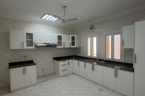 Villa Jumelée de 5 chambres à As Sib, Oman No. 54790 7