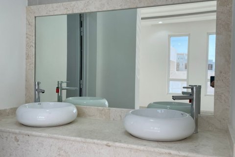Villa de 4 chambres à As Sib, Oman No. 54792 7