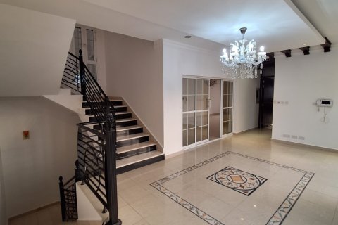 Villa de 5 dormitorios en Al Ansab, Oman No. 54791 7
