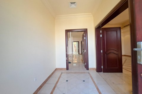 Villa de 5 chambres à Al Bateen, UAE No. 44965 13
