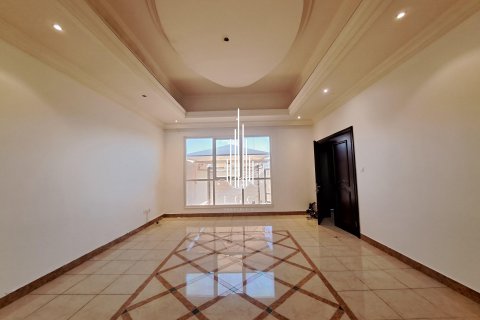 Villa de 5 chambres à Al Bateen, UAE No. 44965 9