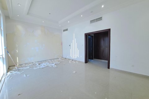 Villa de 5 chambres à Al Bateen, UAE No. 44965 23