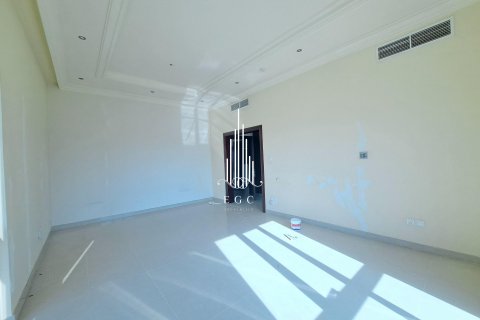 Villa de 5 chambres à Al Bateen, UAE No. 44965 16