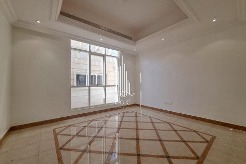 Villa de 5 chambres à Al Bateen, UAE No. 44965 6