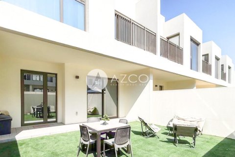 3 bedrooms Villa in EMAAR South, UAE No. 99927