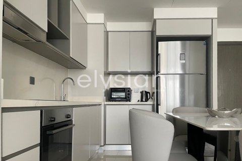 2 bedrooms Apartment in EMAAR Beachfront, UAE No. 64713 9