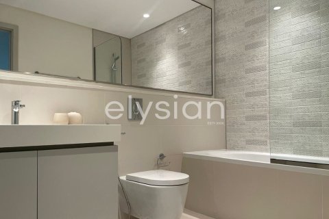 2 bedrooms Apartment in EMAAR Beachfront, UAE No. 64713 6
