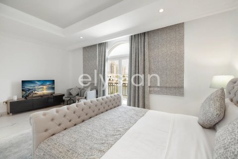 5 غرفة نوم  فيلا في Garden Homes, الإمارات العربية المتحدة رقم 64717 10