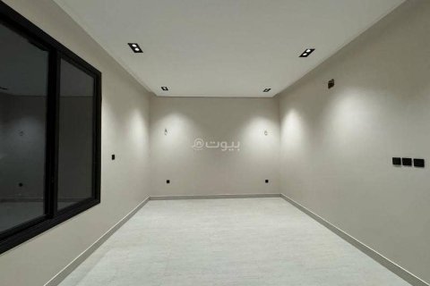4 bedrooms Apartment in Riyadh, Saudi Arabia No. 61532 8