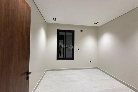 4 bedrooms Apartment in Riyadh, Saudi Arabia No. 61532 11