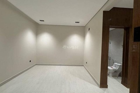 4 bedrooms Apartment in Riyadh, Saudi Arabia No. 61532 16