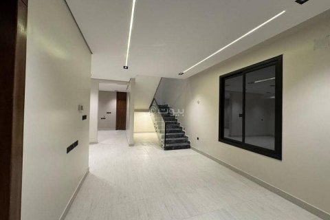 4 bedrooms Apartment in Riyadh, Saudi Arabia No. 61532 7