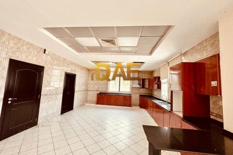 7 bedrooms Villa in Al Safa, UAE No. 7358