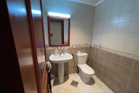 Apartment de 1 dormitorio en Doha, Qatar No. 56800 12