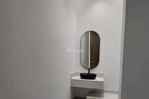 4 bedrooms Apartment in Riyadh, Saudi Arabia No. 98786