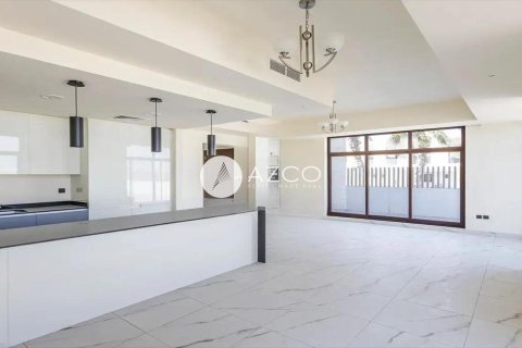 4 bedrooms Villa in District 11, UAE No. 80106
